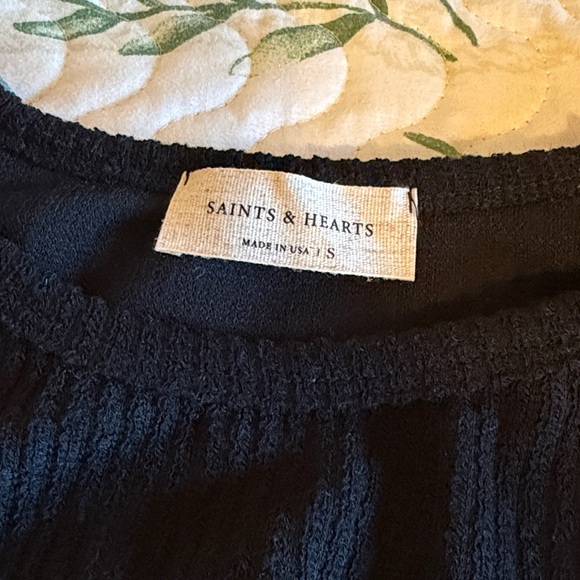 Saints & Hearts Black and rust Striped Sleeve Sweater. Small. - Picture 2 of 3